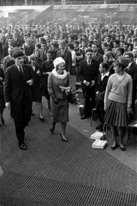 Prinses Beatrix openingsbijeenkomst van de Aktie Europa 1 2 3 in nieuwe RAI bijg, Bestanddeelnr 915-8022