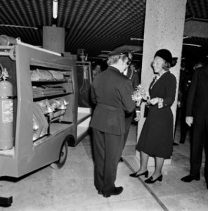 Prinses Beatrix opent Hoog Catharijne in Utrecht, Bestanddeelnr 926-7027 photo