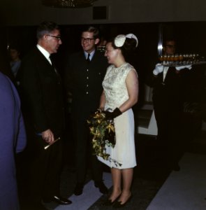 Prinses margriet en pieter van vollenhove in ondertrouw, Bestanddeelnr 254-7743
