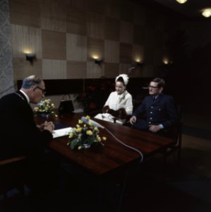 Prinses margriet en pieter van vollenhove in ondertrouw, Bestanddeelnr 254-7739