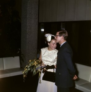 Prinses margriet en pieter van vollenhove in ondertrouw, Bestanddeelnr 254-7741
