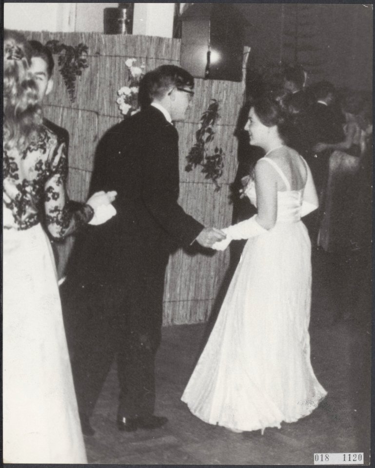 Prinses Margriet en Pieter van Vollenhoven op het Assaut te Den Helder, Bestanddeelnr 018-1120