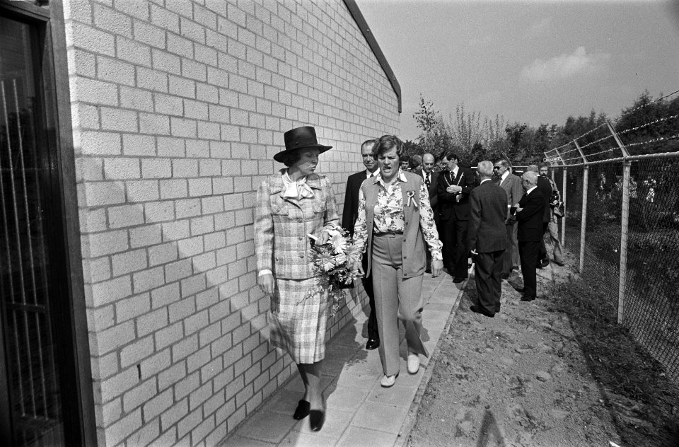Prinses Beatrix opent streekdierentehuis t Juliaantje te Rijswijk, Bestanddeelnr 929-3179