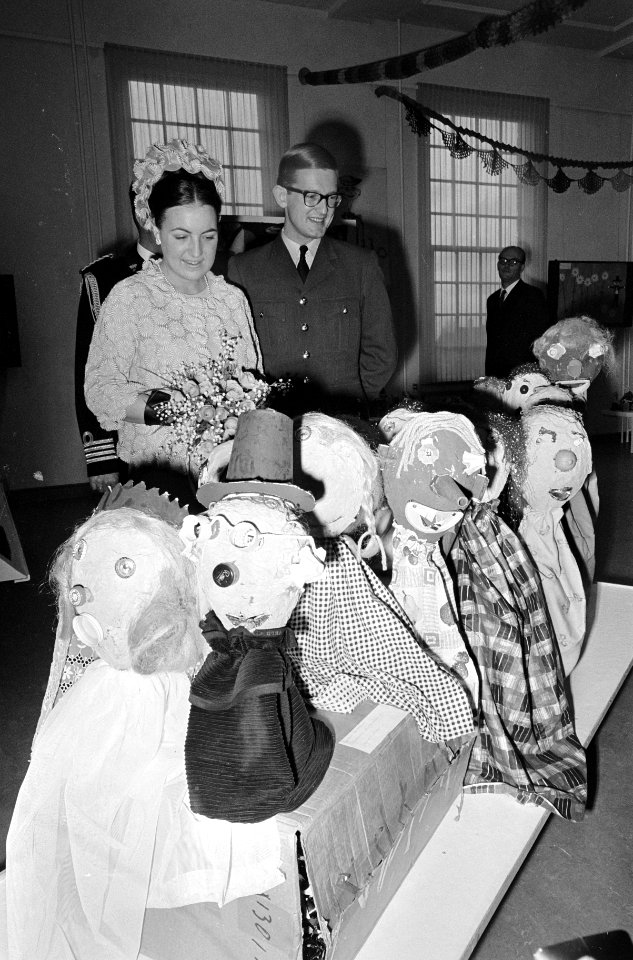 Prinses Margriet en Pieter van Vollenhoven in Schiedam veel belangstelling voor , Bestanddeelnr 919-8985