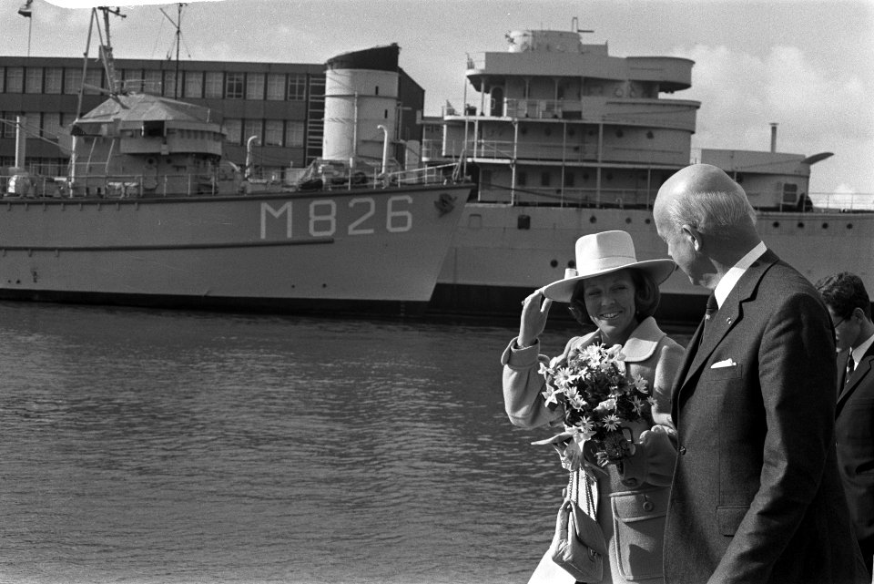 Prinses Beatrix opent Nederlands Historisch Scheepsvaartmuseum in s-lands Zeemag, Bestanddeelnr 926-3453