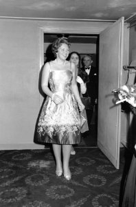 Prinses Beatrix woont het concert bij van NSO in Den Haag, Bestanddeelnr 913-4430