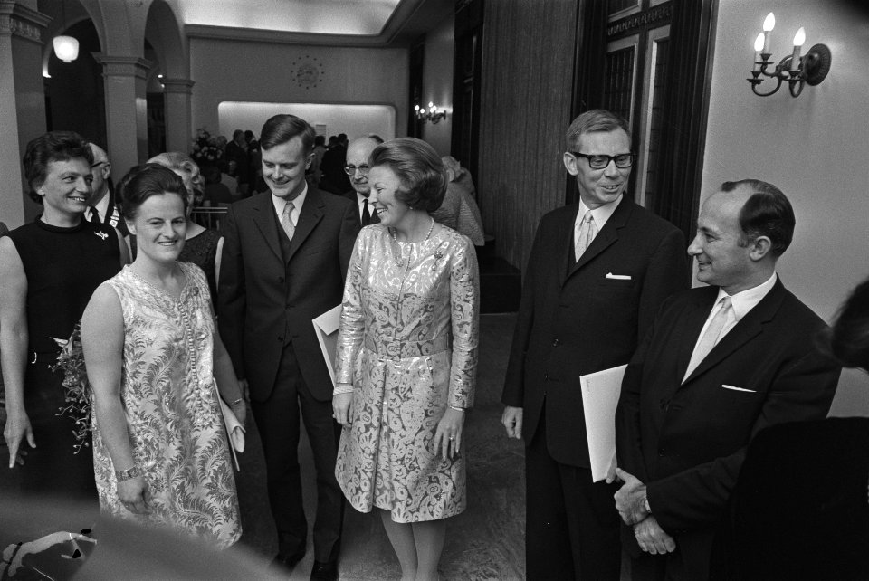 Prinses Beatrix was bij bijeenkomst in Concertgebouw t.b.v. 100 jaar Winkler Pri, Bestanddeelnr 923-9118