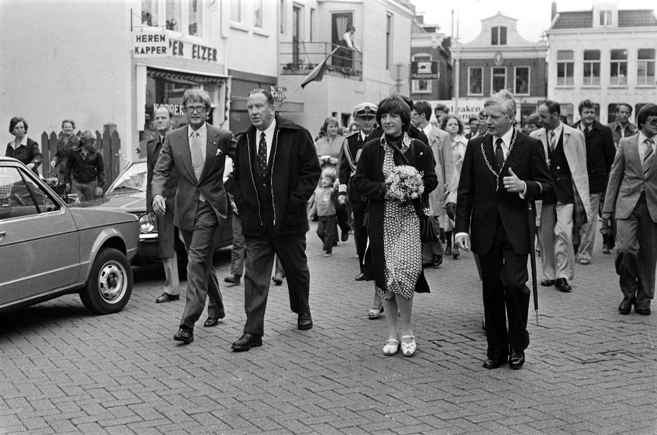Prinses Margriet en Pieter van Vollenhoven wonen Sneekweek bij, Bestanddeelnr 929-8435