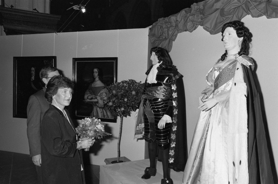 Prinses Margriet opent in Nieuwe Kerk te Amsterdam tentoonstelling over Willem I, Bestanddeelnr 934-2628