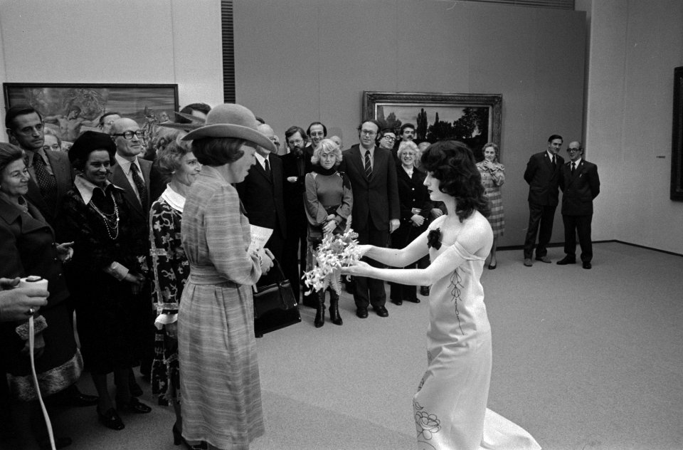 Prinses Beatrix opent tentoonstelling Symbolisme in Europa in Rotterdam Prins, Bestanddeelnr 928-2700