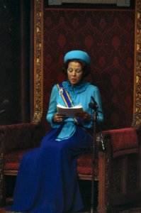 Prinsjesdag 1981 Koningin Beatrix leest Troonrede, Bestanddeelnr 253-8583