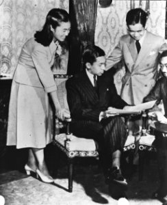 Prinses Suga van Japan verloofd met bankierszoon, Bestanddeelnr 910-2324