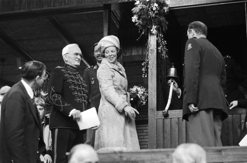 Prinsessen, maneges, openingen, Beatrix, prinses, Bestanddeelnr 930-1759