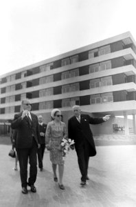 Prinsessen, psychiatrische ziekenhuizen, openingen, Margriet, prinses, Marijke, , Bestanddeelnr 920-4218