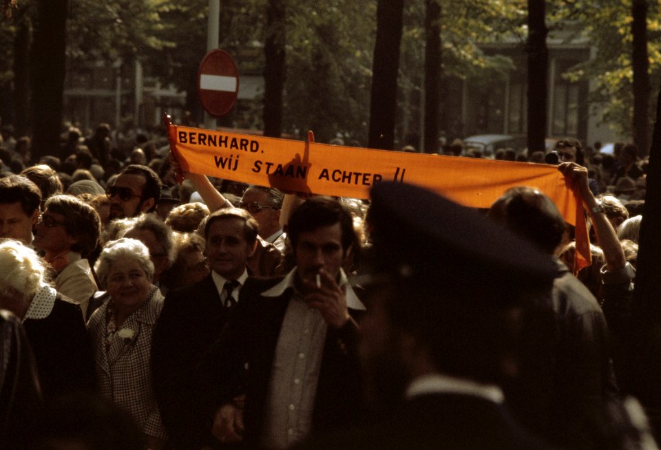 Prinsjesdag 1976 aanhankelijkheidsbetuigingen, Bestanddeelnr 254-9903