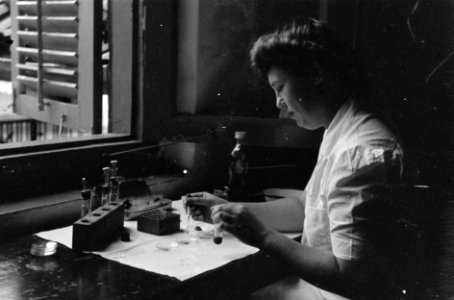 Prinses Margriet Hospitaal te Batavia. Laboratorium Bloedtransfusiedienst, Bestanddeelnr 3283