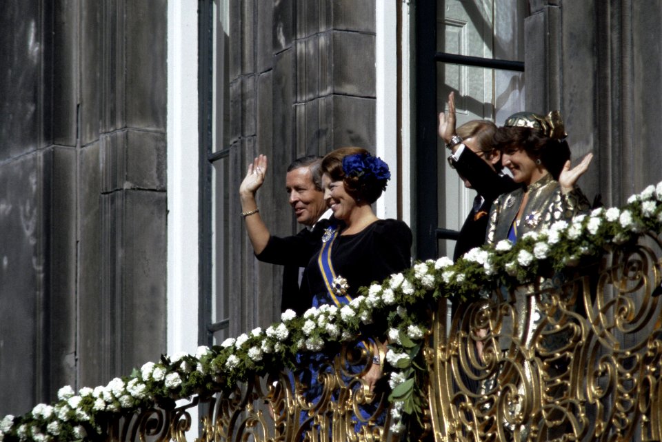 Prinsjesdag Beatrix en Claus (en Margriet en mr. Pieter van Vollenhoven ) op ba, Bestanddeelnr 253-8800
