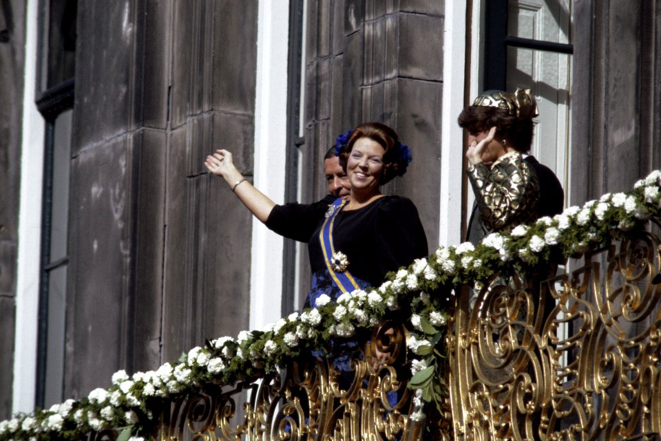 Prinsjesdag Beatrix en Claus (en Margriet en mr. Pieter van Vollenhoven ) op ba, Bestanddeelnr 253-8803