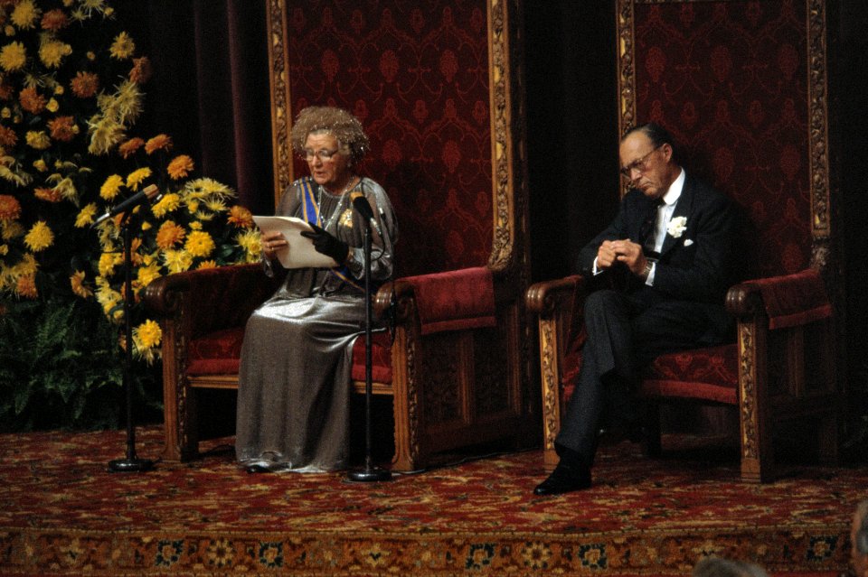Prinsjesdag 1978 koningin Juliana en Prins Bernhard tijdens Troonrede, Bestanddeelnr 253-8044
