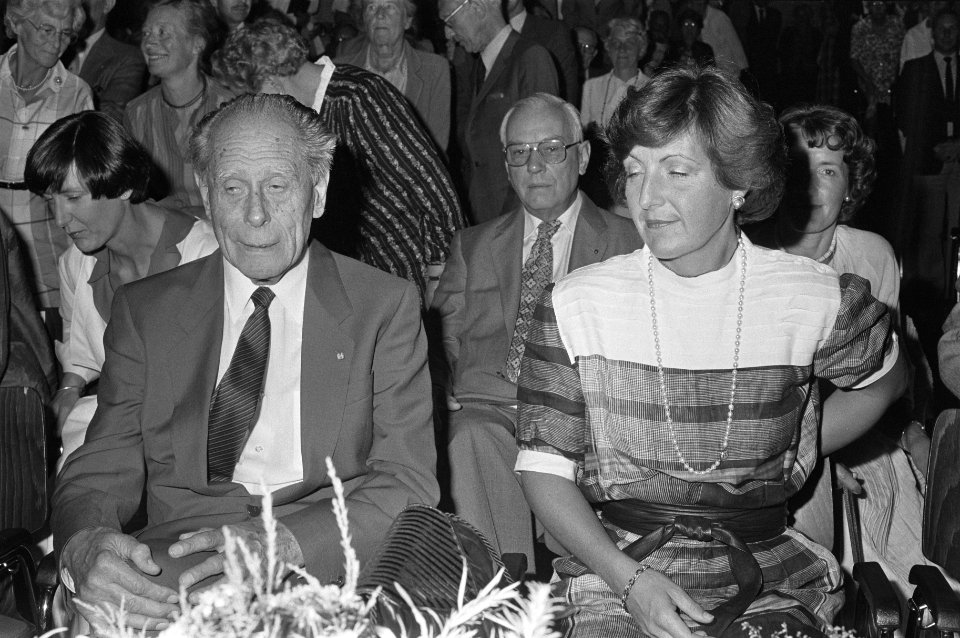 Prinses Margriet heeft vandaag de officiële opening verricht van het Anton Pieck, Bestanddeelnr 933-0695