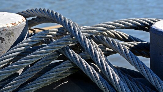 Steel cable secure traverse