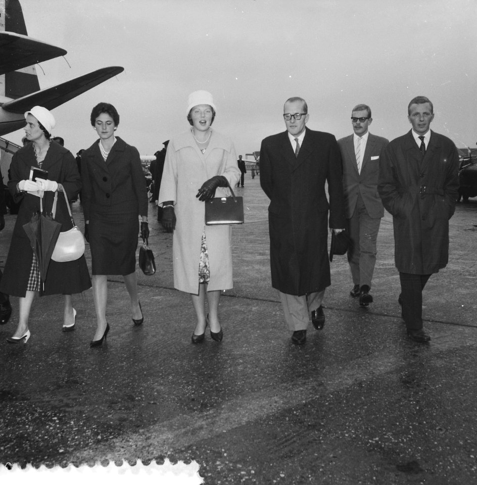 Prinses terug uit Geneve, Bestanddeelnr 911-4389