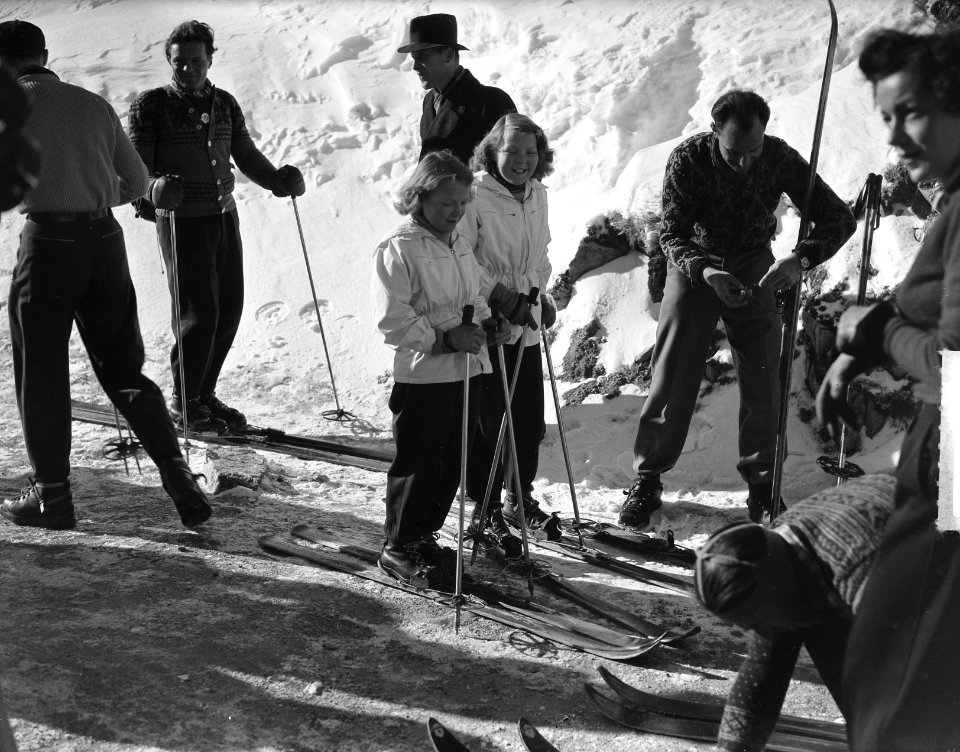 Prinsesjes in Tirol (Sankt Anton), Bestanddeelnr 903-2277