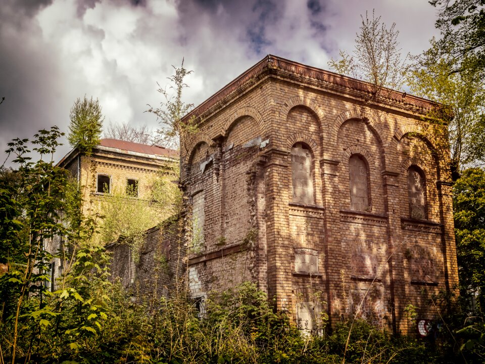 Gut noble residence ruin