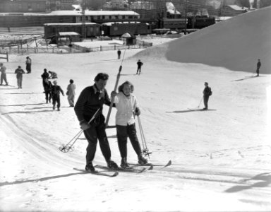Prinsesjes in Tirol (Sankt Anton), Bestanddeelnr 903-2281