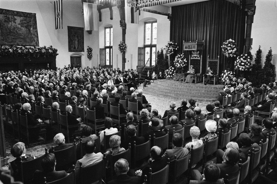Prinsjesdag in Ridderzaal overzicht Ridderzaal, Bestanddeelnr 929-3550