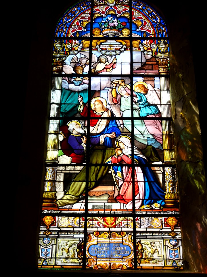 Prisches (Nord, Fr) Église Saint-Nicolas, un vitrail