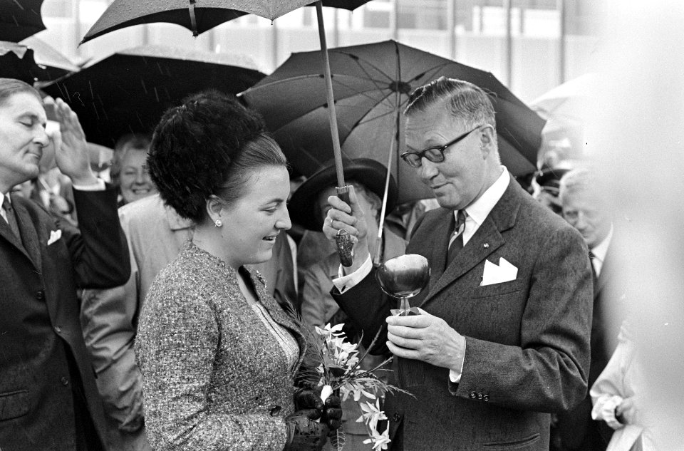 Prinses Margriet opende LTS te Soest, Bestanddeelnr 919-2942
