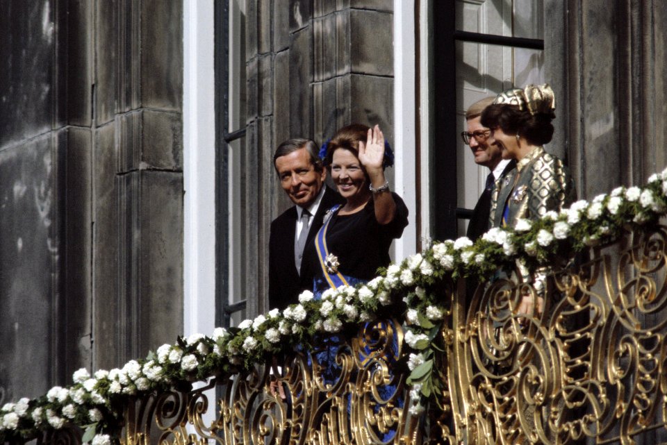 Prinsjesdag Beatrix en Claus (en Margriet en mr. Pieter van Vollenhoven ) op ba, Bestanddeelnr 253-8801