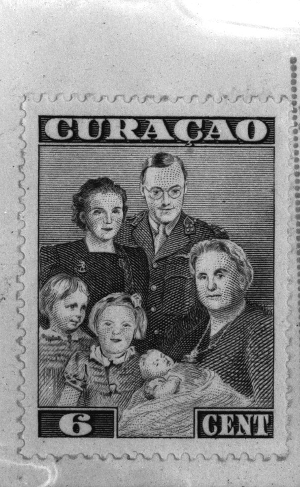 Postzegel Curaçao waarde 6 cent met afbeelding van koninklijke familie, Bestanddeelnr 935-1444