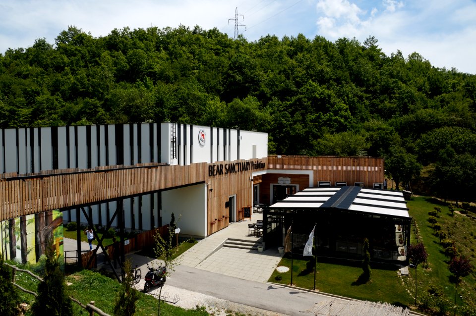 Prishtina Bear Sanctuary entrance (OSCAL19 trip)
