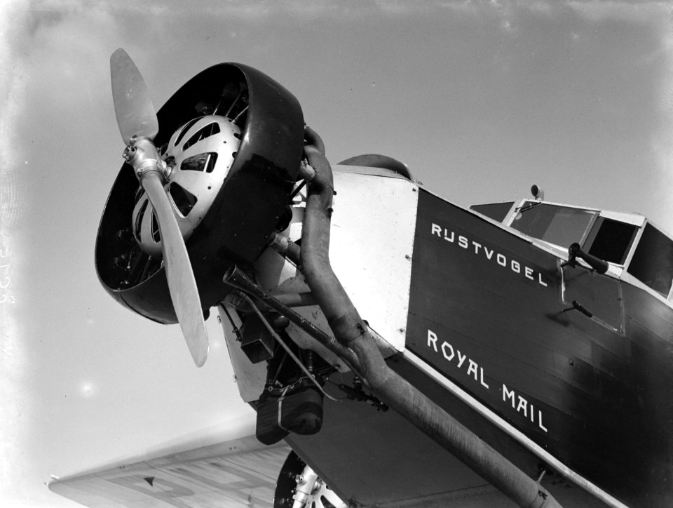 Postvliegtuig Rijstvogel op Schiphol, Bestanddeelnr 189-0398