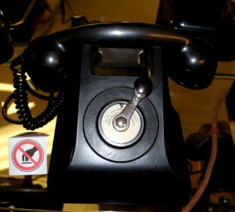 Postmaster-General public telephone, Australia - Telephone Museum - Waltham, Massachusetts - DSC08221