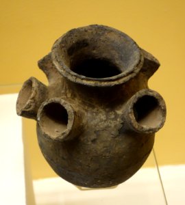 Pot for drinking palm wine - Lulua - Royal Museum for Central Africa - DSC06303