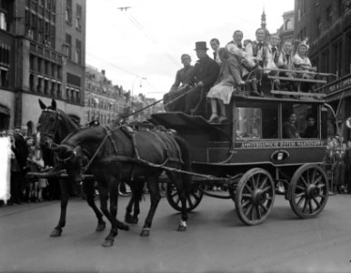 Postkoets van de Amsterdamsche Rijtuig Maatschappij, Bestanddeelnr 903-5539