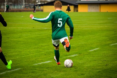 Grass green run