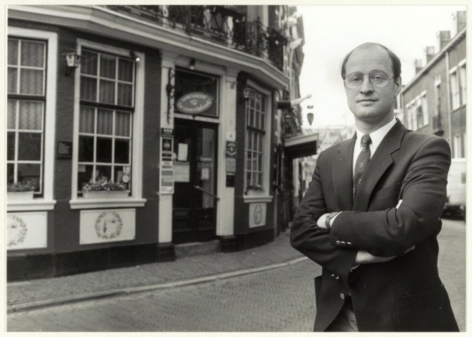 Portret van John van Meurs, eigenaar restaurant De Coninckshoek. NL-HlmNHA 54015241