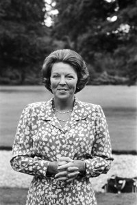 Portret van koningin Beatrix, Bestanddeelnr 932-2837