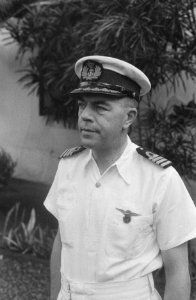 Portret van kolonel W.H. Tetering, hoofd NLD, Bestanddeelnr 19-3-3