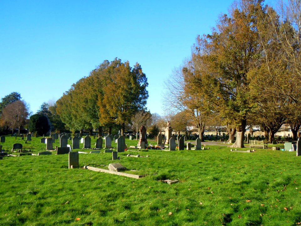 Portslade Cemetery, Trafalgar Road, Portslade (November 2015) (3)