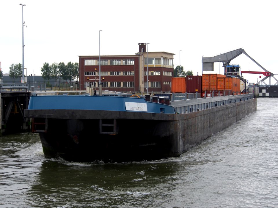 Ports Antwerp - ENI 06004172, Van Cauwelaersluis, Port of Antwerp pic1