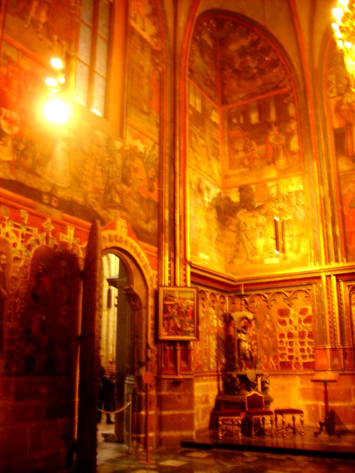 Prag Dom St. Vitus Innen Goldener Raum 3