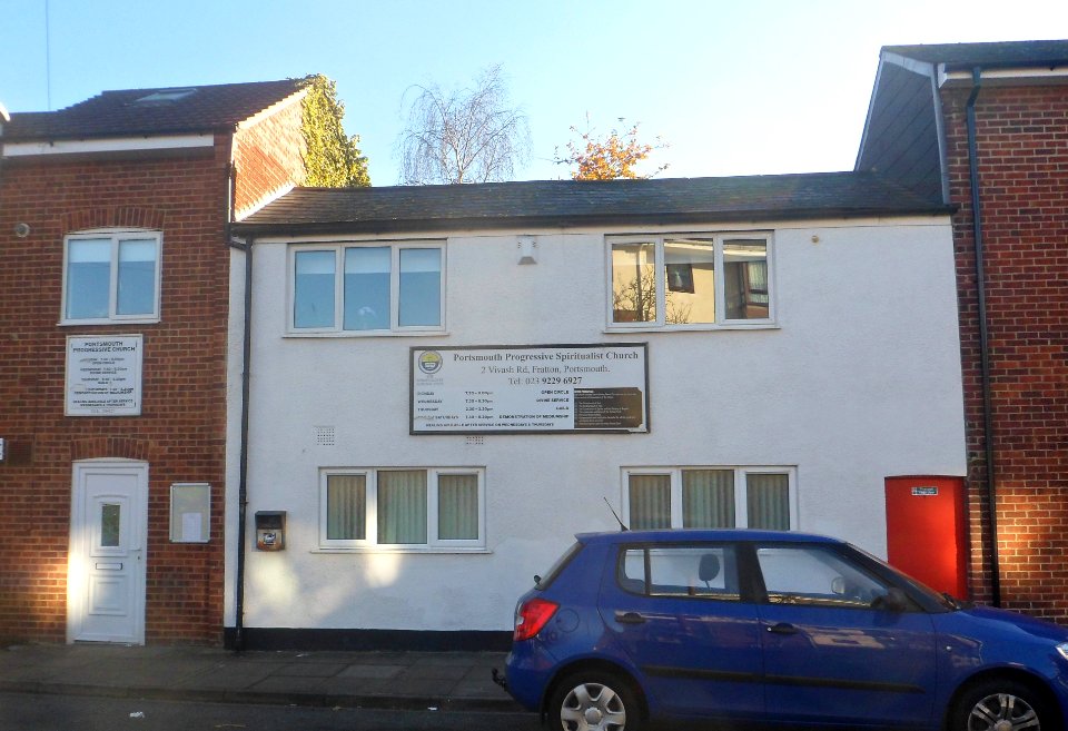 Portsmouth Progressive Spiritualist Church, 2 Vivash Road, Fratton (November 2017) (2)