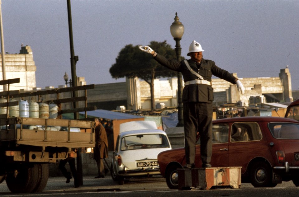 Portugal, verkiezingsstrijdstraatbeelden in Lissabon (begin 1975) straatbeelde, Bestanddeelnr 254-9572