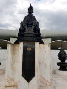 Prajadhipok statue - Thai Parliament Museum - 2017-01-26 (020)