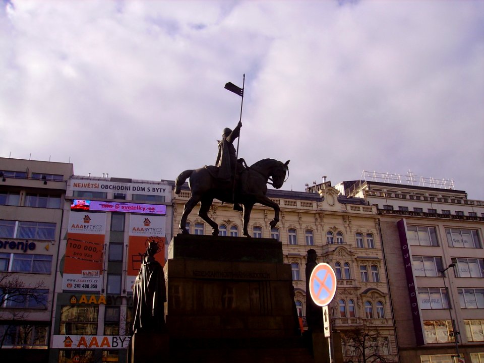 Prag Wenzelsplatz Statue 1